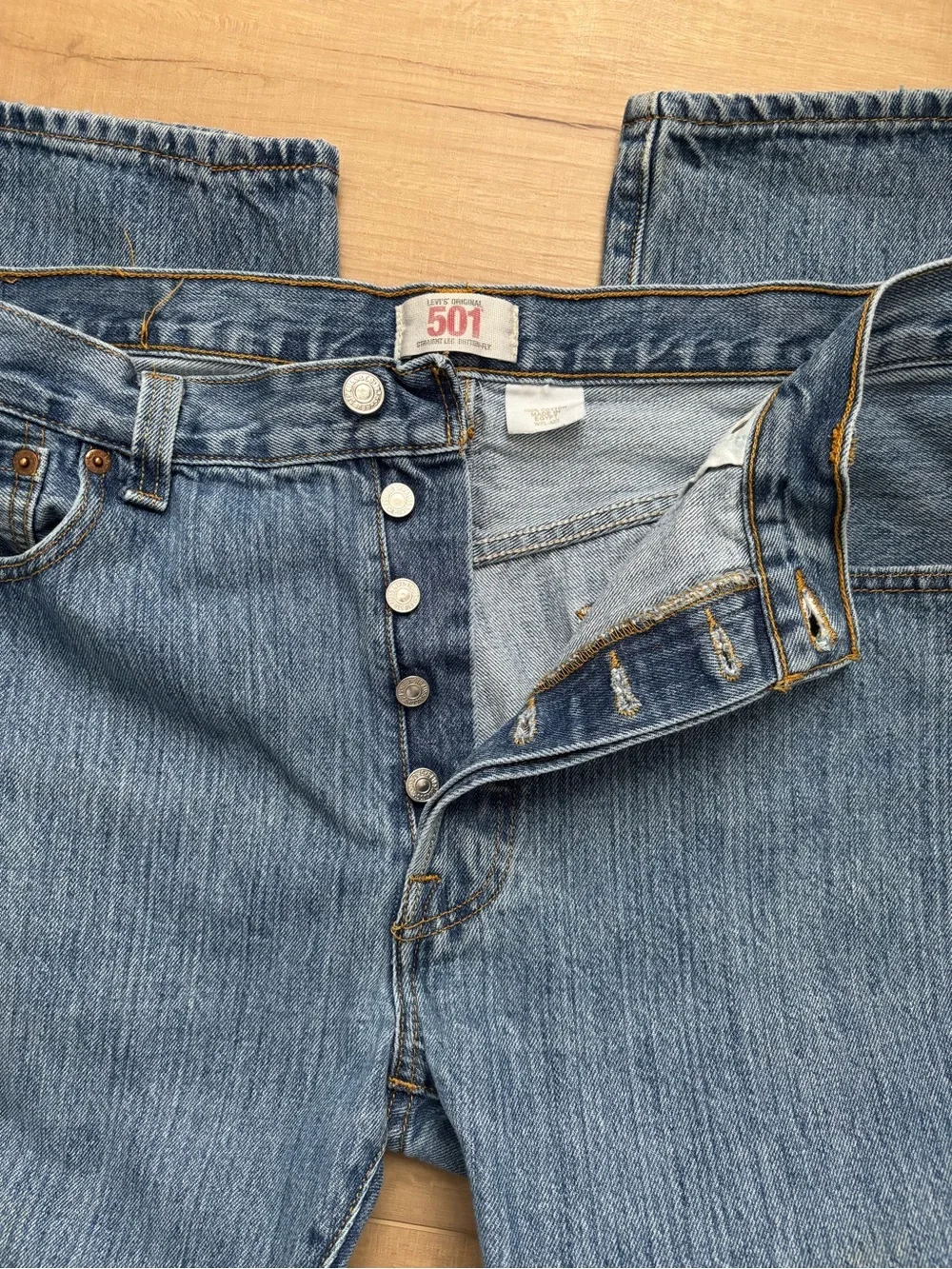 Levi’s 501 Jeans